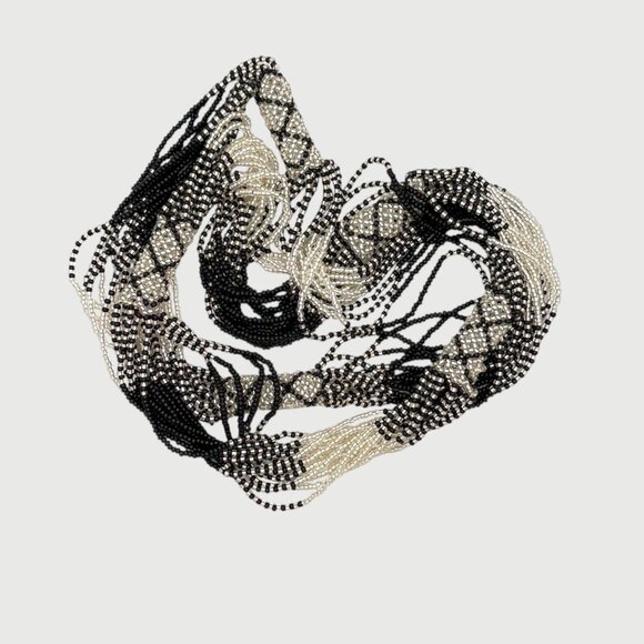 Elegant Black & White Beaded Necklace Geometric Patterns & Twisted Design OUC - Picture 8 of 10